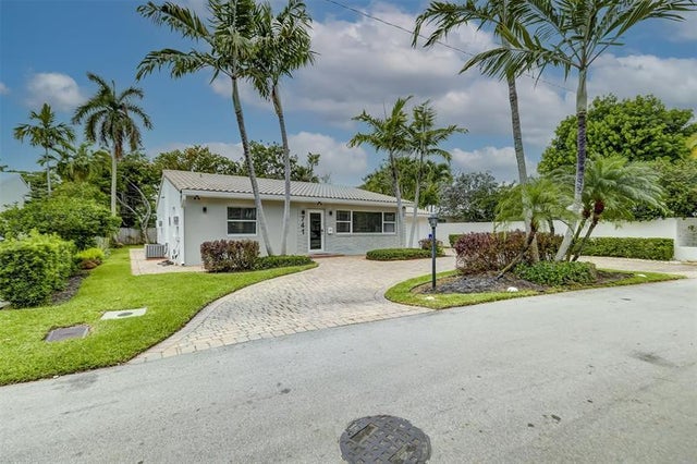 2 of 41 - 741 Ne 16th Ter, Fort Lauderdale, FL