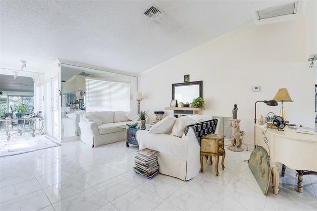 4 of 23 - 16841 Royal Poinciana Dr, Weston, FL