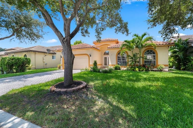 4 of 56 - 5352 Nw 57th Te, Coral Springs, FL