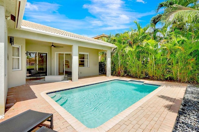 4 of 46 - 4422 Laurel Pl, Weston, FL