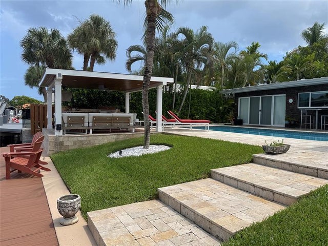 2 of 64 - 2761 Ne 57th Ct, Fort Lauderdale, FL