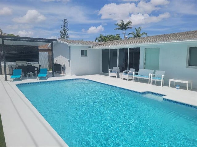2 of 20 - 9050 Nw 24 Court, Sunrise, FL