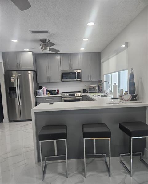 4 of 20 - 9050 Nw 24 Court, Sunrise, FL