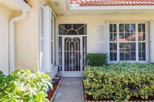 4 of 35 - 319 Kelsey Park Cir, Palm Beach Gardens, FL