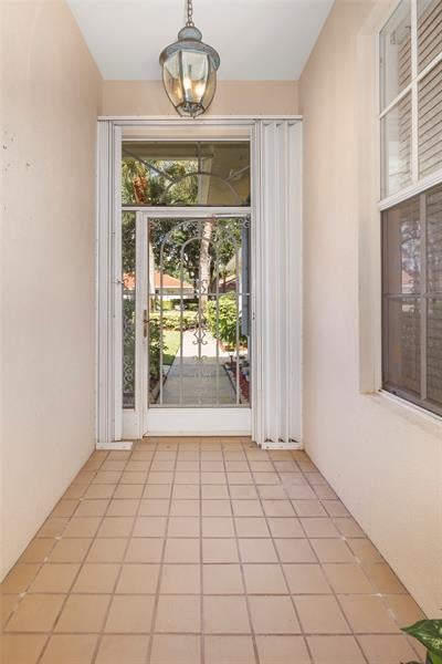 5 of 35 - 319 Kelsey Park Cir, Palm Beach Gardens, FL