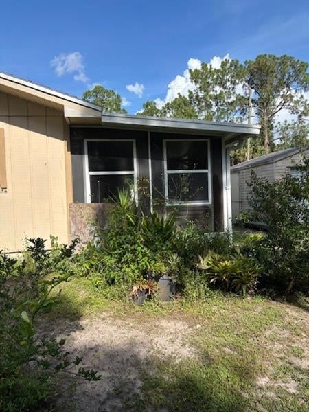 3 of 9 - 2402 E 9th St, Lehigh Acres, FL