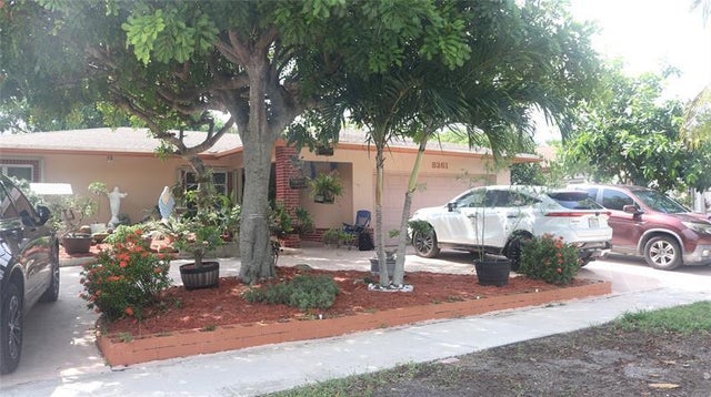 1 of 30 - 8261 Nw 66th Ter, Tamarac, FL