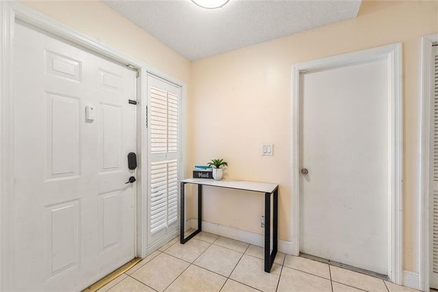 2 of 12 - 3070 Martello Dr, Margate, FL