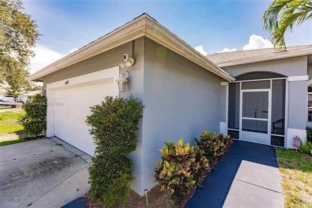3 of 31 - 5407 Seagrape Dr, Fort Pierce, FL