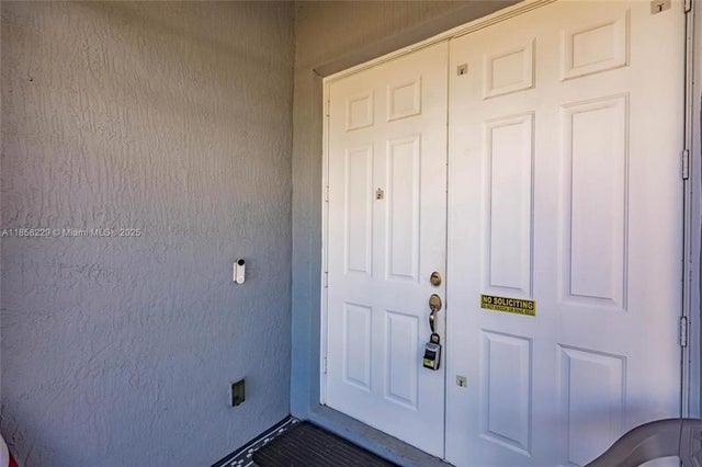 4 of 31 - 5407 Seagrape Dr, Fort Pierce, FL