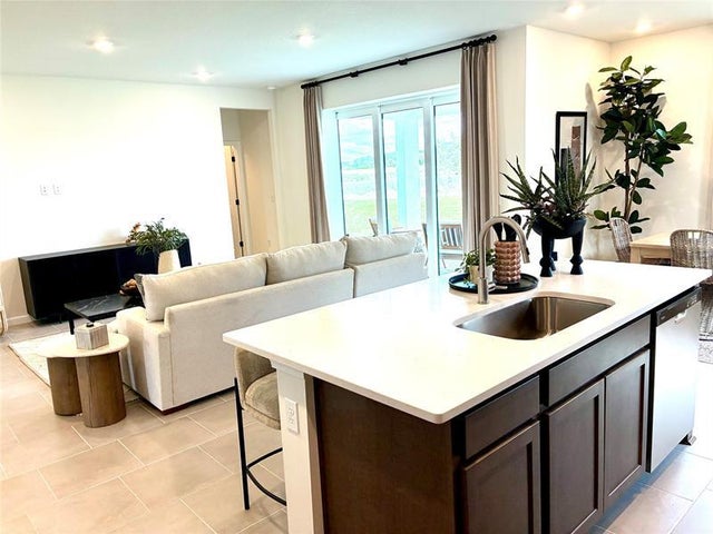 3 of 34 - 5477 Nw Camberly Ct, Port St. Lucie, FL