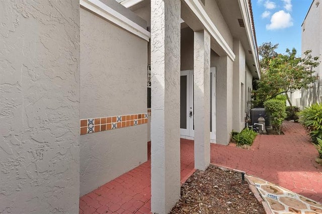 3 of 31 - 17277 Hampton Blvd, Boca Raton, FL