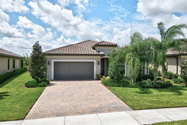 1 of 47 - 4231 E Basket Oak Cir, Vero Beach, FL