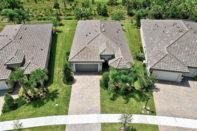 2 of 47 - 4231 E Basket Oak Cir, Vero Beach, FL