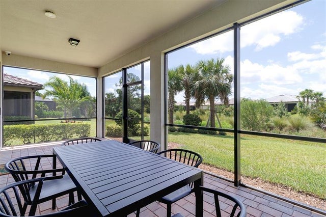4 of 47 - 4231 E Basket Oak Cir, Vero Beach, FL