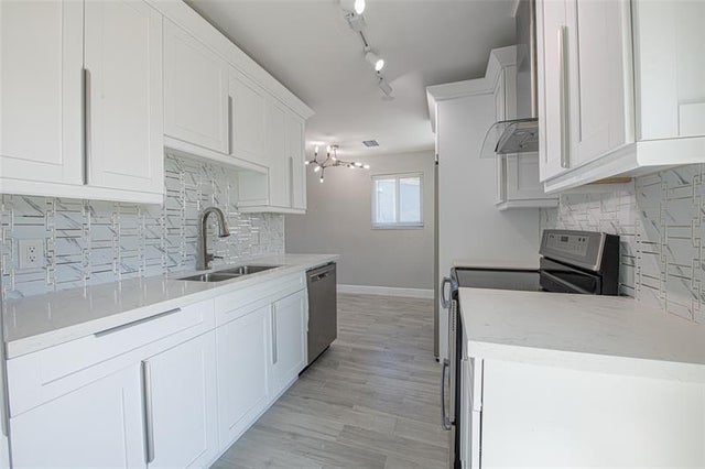 3 of 25 - 1631 N 69th Ave, Hollywood, FL
