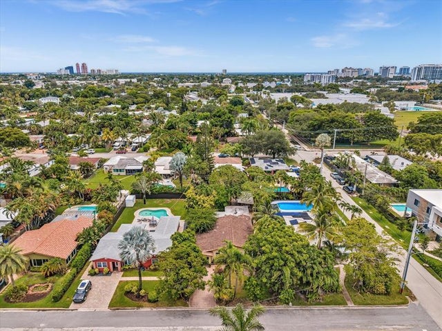 3 of 66 - 1406 Ne 16th Ter, Fort Lauderdale, FL