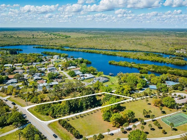3 of 21 - 12405 Roseland Rd, Sebastian, FL