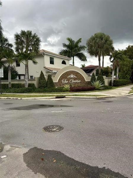 3 of 28 - N/A, Weston, FL