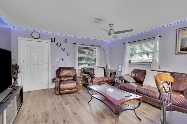 5 of 47 - 5715 Garfield St, Hollywood, FL