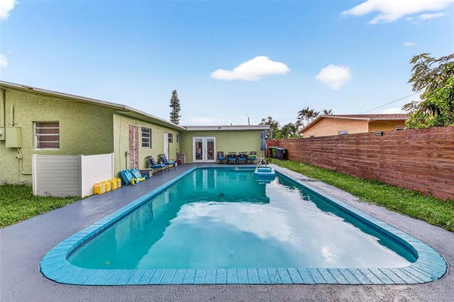 2 of 22 - 640 Sw 28th Way, Fort Lauderdale, FL