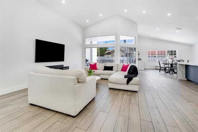 5 of 28 - 558 Slippery Rock Rd, Weston, FL