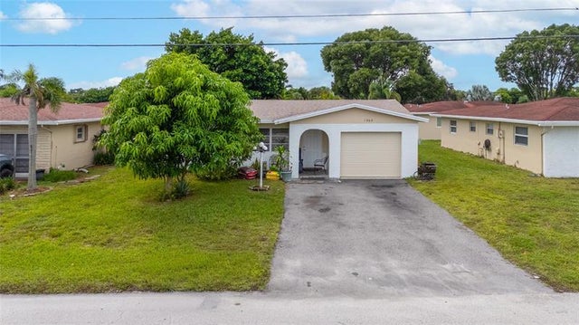 4 of 31 - 1060 Nw 49th Ct, Deerfield Beach, FL