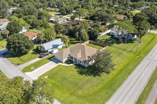 2 of 18 - 7205 Hibiscus Road, Fort Pierce, FL