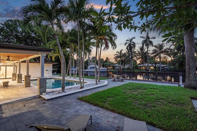 3 of 55 - 2587 Sw 30th Ave, Fort Lauderdale, FL