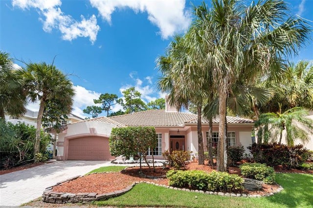 3 of 51 - 3508 Wildflower Dr, Coral Springs, FL