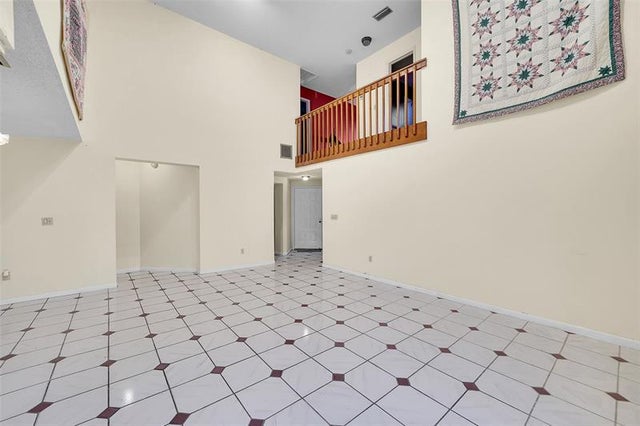 5 of 25 - 14980 Durham Ln, Davie, FL