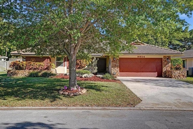 2 of 49 - 9924 Nw 3rd Place, Coral Springs, FL