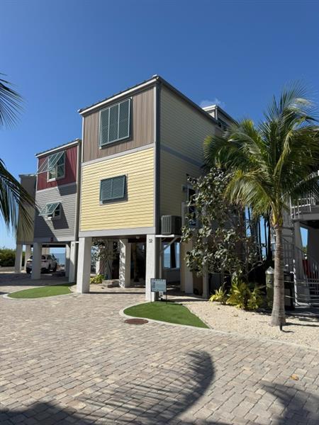 1 of 40 - 101 11th Street Ocean Lot 32, Marathon, FL
