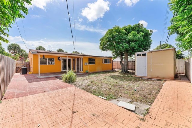 1 of 25 - 5161 N Andrews Ave, Fort Lauderdale, FL