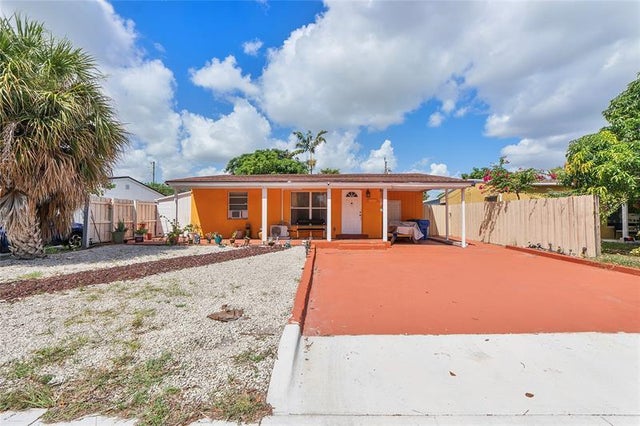 2 of 25 - 5161 N Andrews Ave, Fort Lauderdale, FL