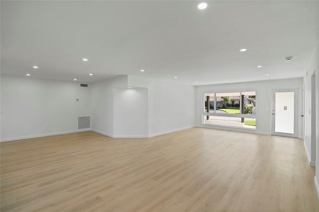 3 of 39 - 1011 Se 7th Ave, Pompano Beach, FL