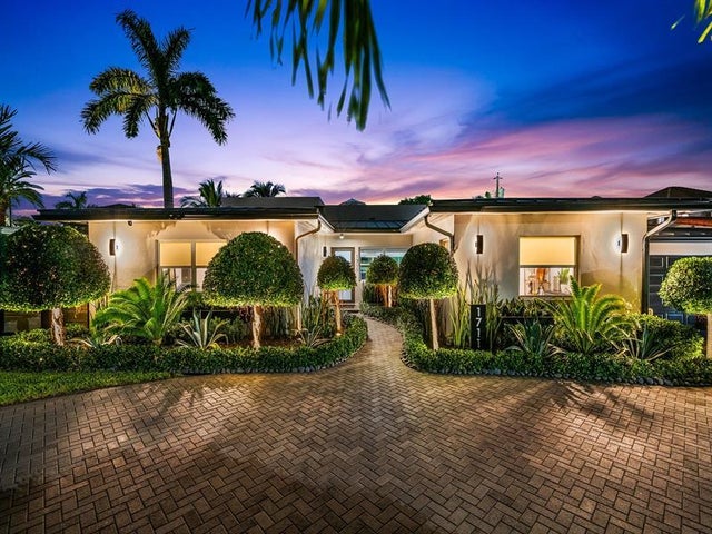 2 of 45 - 1711 Bayview Dr, Fort Lauderdale, FL