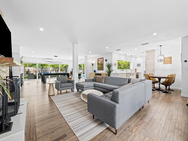 4 of 45 - 1711 Bayview Dr, Fort Lauderdale, FL