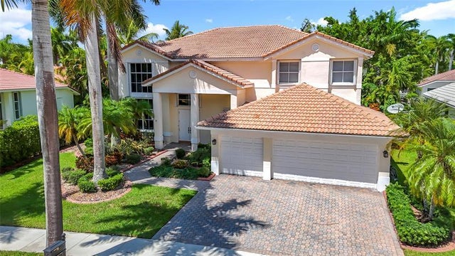 4 of 98 - 1673 Victoria Pointe Cir, Weston, FL