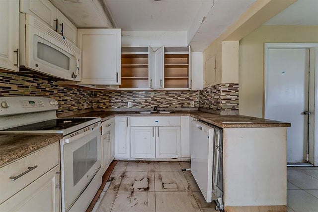 4 of 18 - 5660 Ne 5th Ave, Fort Lauderdale, FL