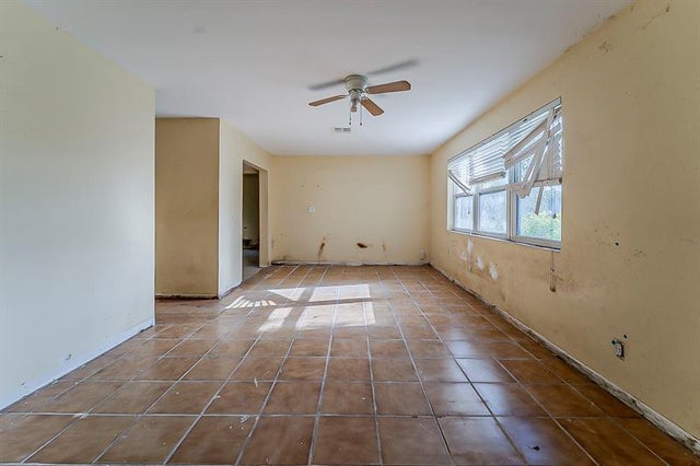 5 of 18 - 5660 Ne 5th Ave, Fort Lauderdale, FL