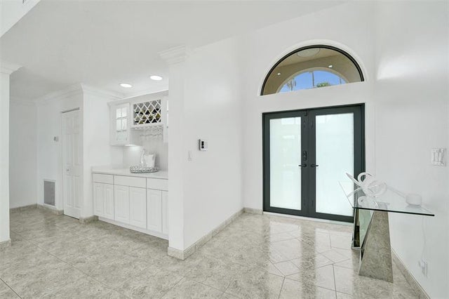 4 of 49 - 10541 Nw 17th St, Plantation, FL