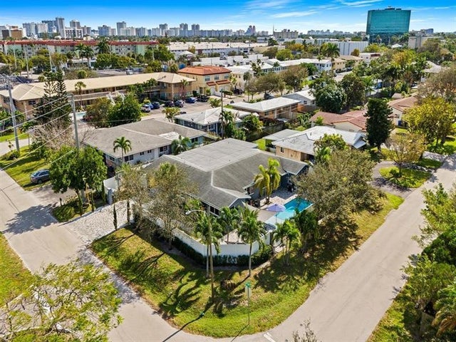 1 of 8 - 5496 Ne 22nd Ave, Fort Lauderdale, FL