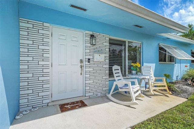 2 of 58 - 161 Se 8th St, Pompano Beach, FL