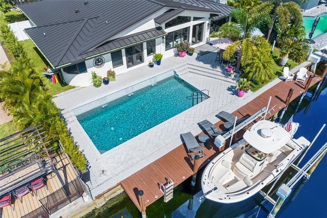1 of 67 - 440 Se 7th Ave, Pompano Beach, FL