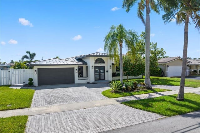 2 of 67 - 440 Se 7th Ave, Pompano Beach, FL