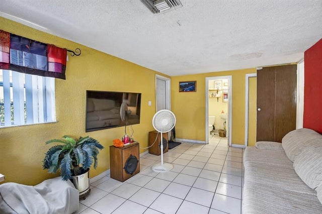 5 of 34 - 5701 Hope St, Hollywood, FL
