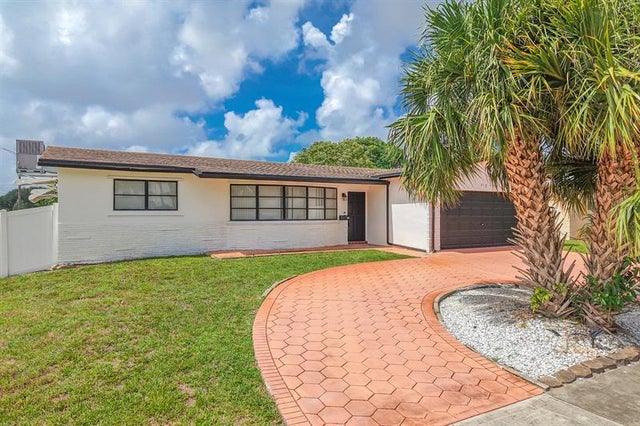 5 of 52 - 5400 W Park Rd, Hollywood, FL