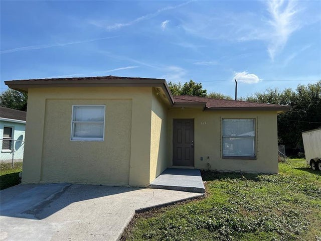 1 of 21 - 312 Carissa Dr, Pahokee, FL