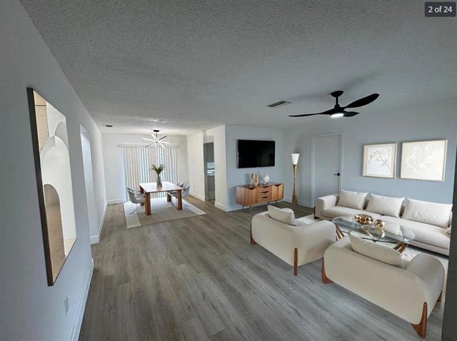 3 of 29 - 8971 Nw 8th St, Pembroke Pines, FL